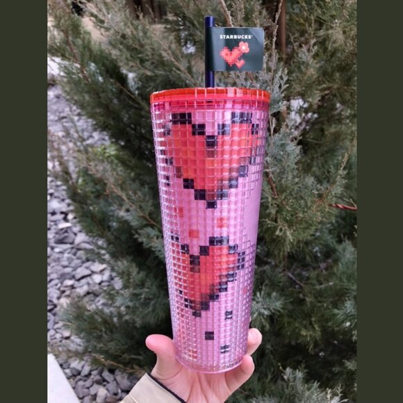 2025 Valentine's Day Starbucks Iced Drink Tumbler Cup LIMITED EDITION - Picture 2 of 2